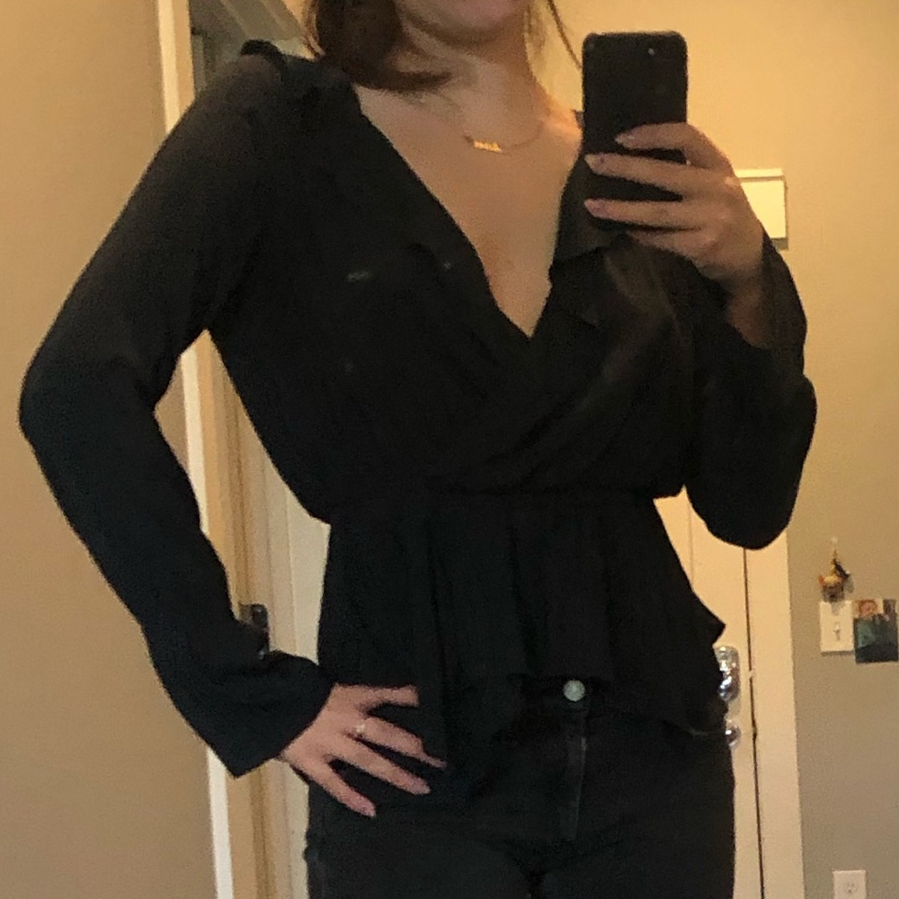 Wrapped Blouse - Picture 8 of 11